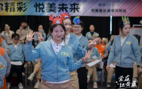 红黄蓝早教双向赋能，实现亲子共学共成长